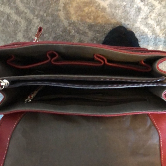 Handbag - Picture 6 of 7